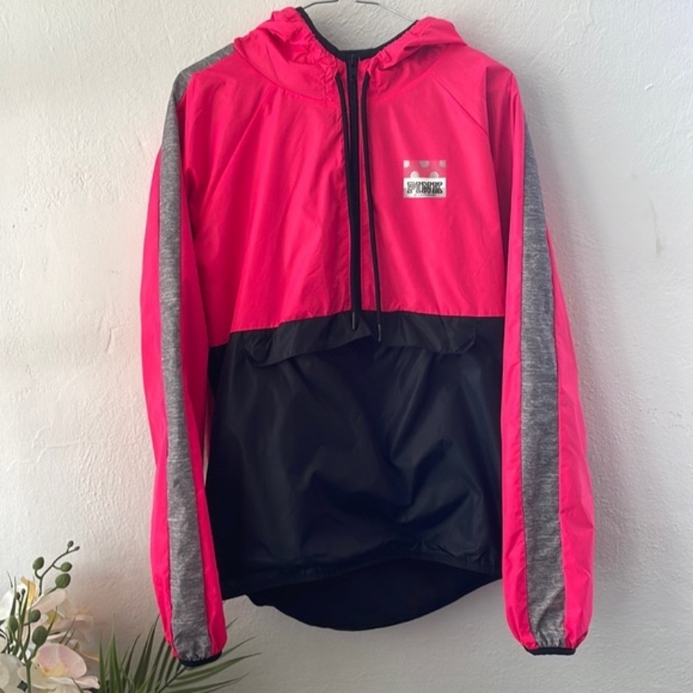 VS PINK | Victoria’s Secret Pink | Lined Windbreaker Jacket 🩷🖤 Size XS